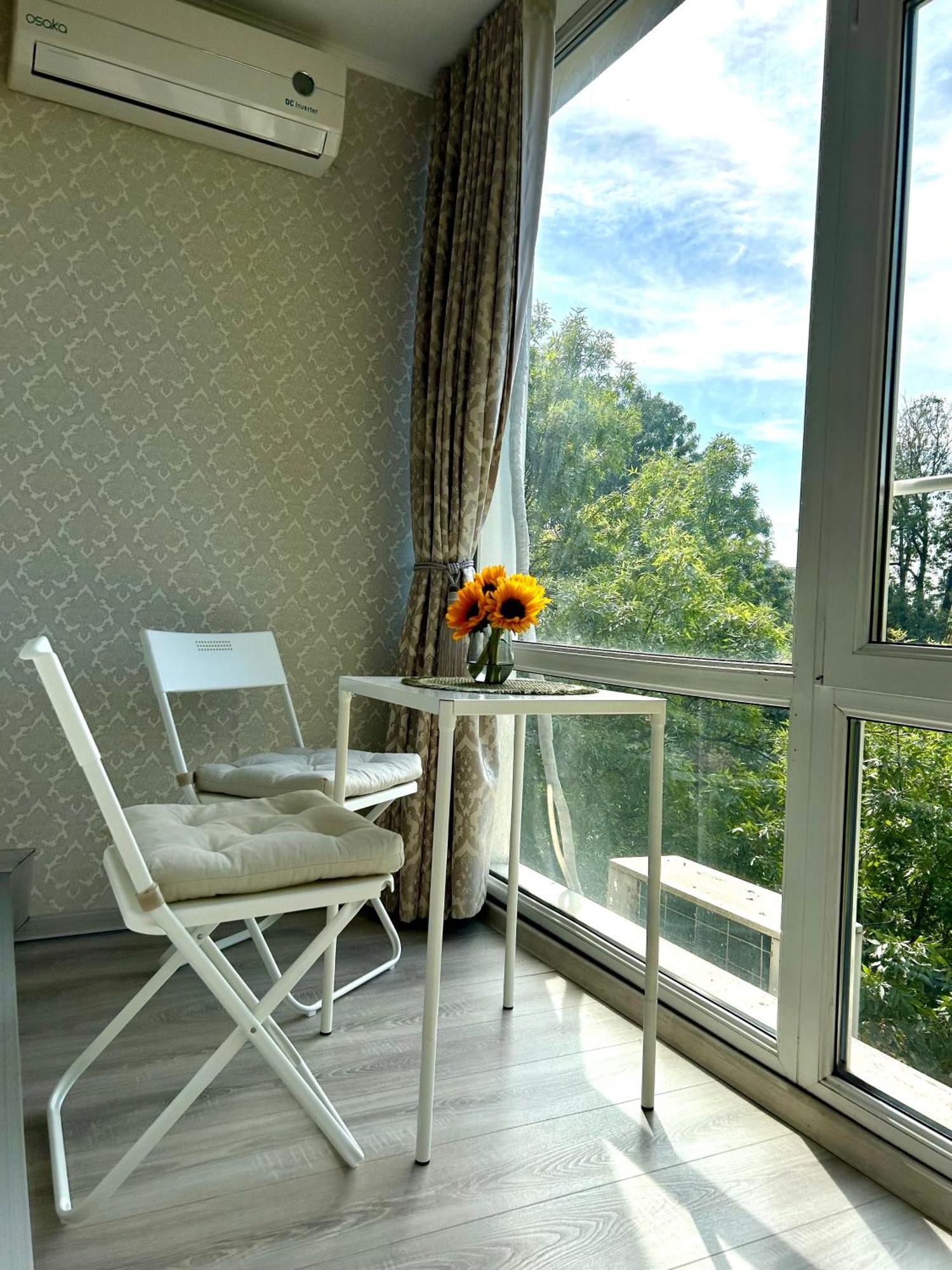 Downtown Studio - Ultra Central With Park View Bucarest Extérieur photo